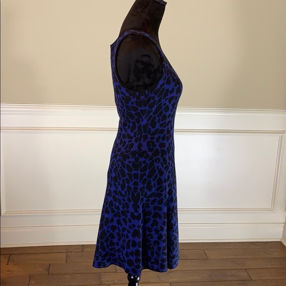 Jessica Simpson Sleeveless Patterned Dress NWOT - Picture 4 of 8